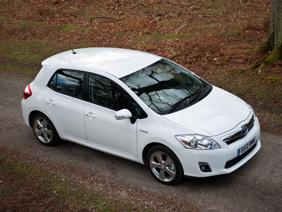  Toyota Auris HSD 2010 года  (UK) (фото 3 из 29)